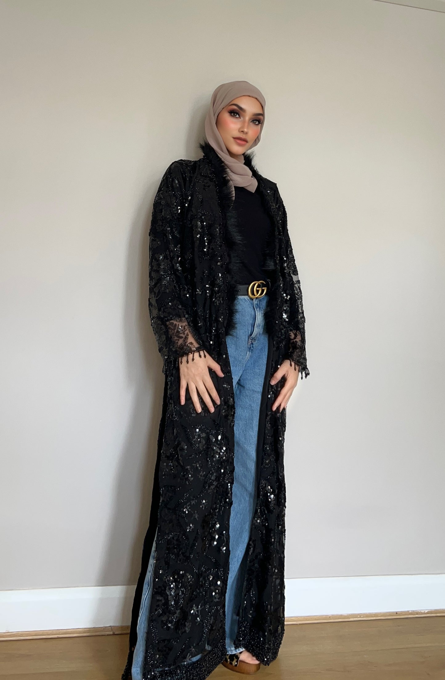 Inaya – Luxe Hand-Embellished Full-Length Feather Jacket