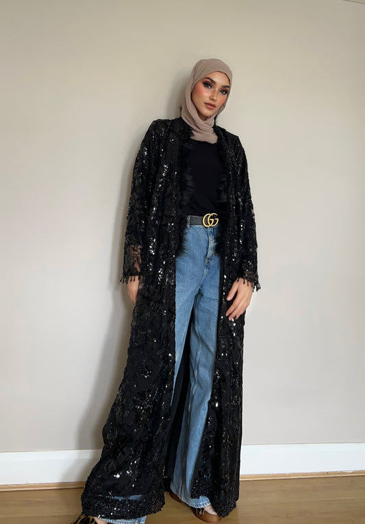 Inaya – Luxe Hand-Embellished Full-Length Feather Jacket